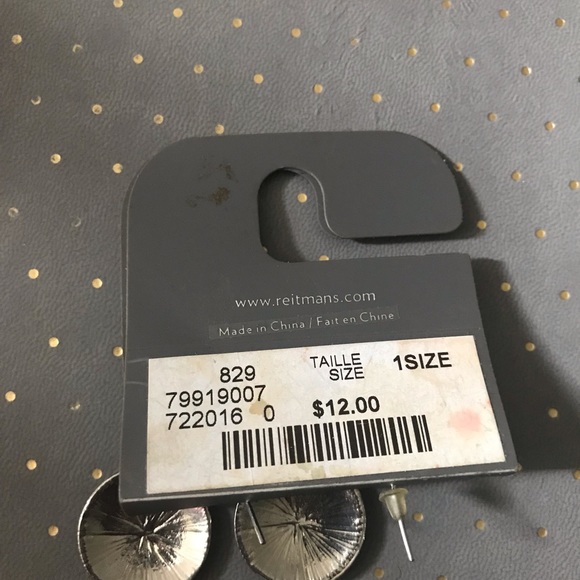 Earrings - Picture 2 of 2